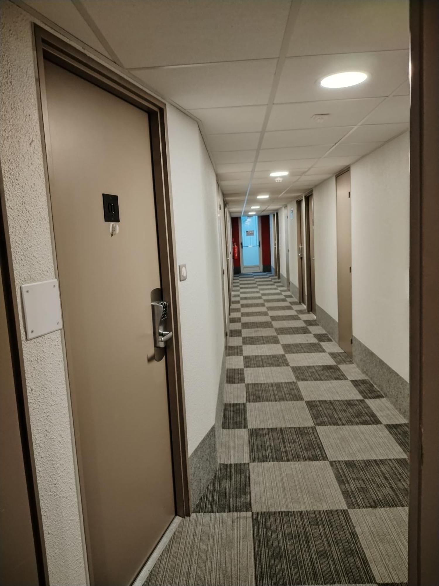 Hotel Inn Design Montluçon מראה חיצוני תמונה