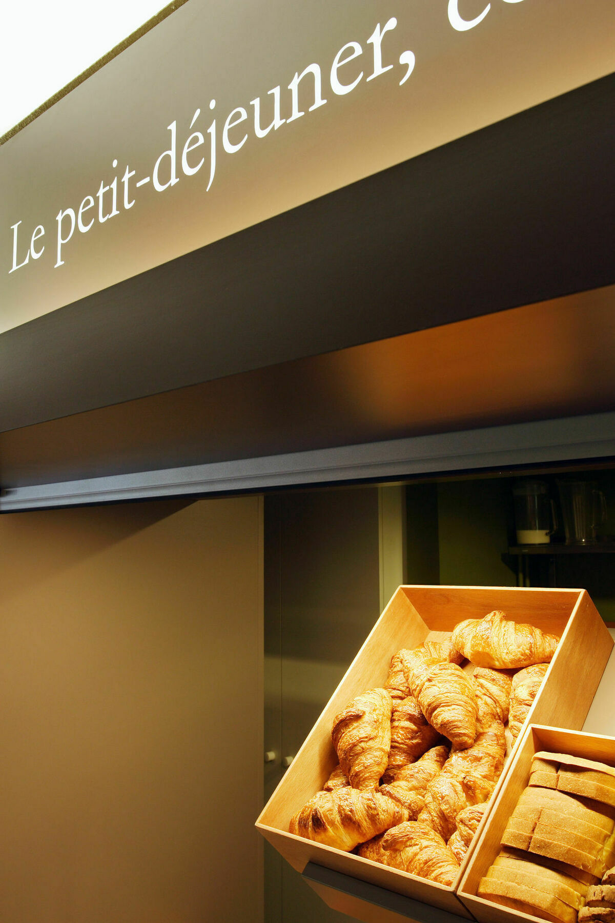 Hotel Inn Design Montluçon מראה חיצוני תמונה