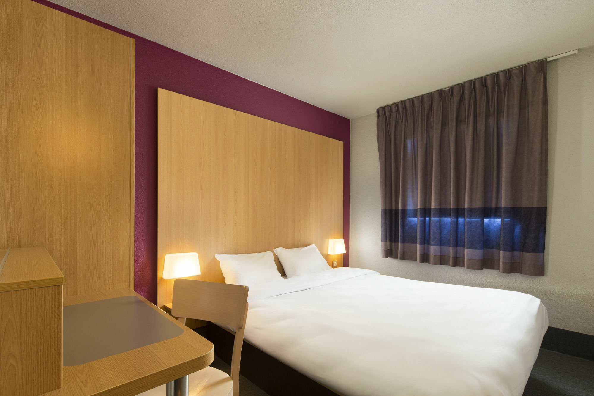 Hotel Inn Design Montluçon מראה חיצוני תמונה